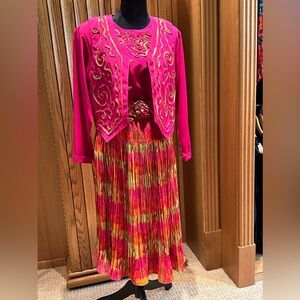 STARFIRE 3 PIECE ENSEMBLE, COLORFUL VEST, BLOUSE, SKIRT, DECOATIVE BELT, SIZE 8.